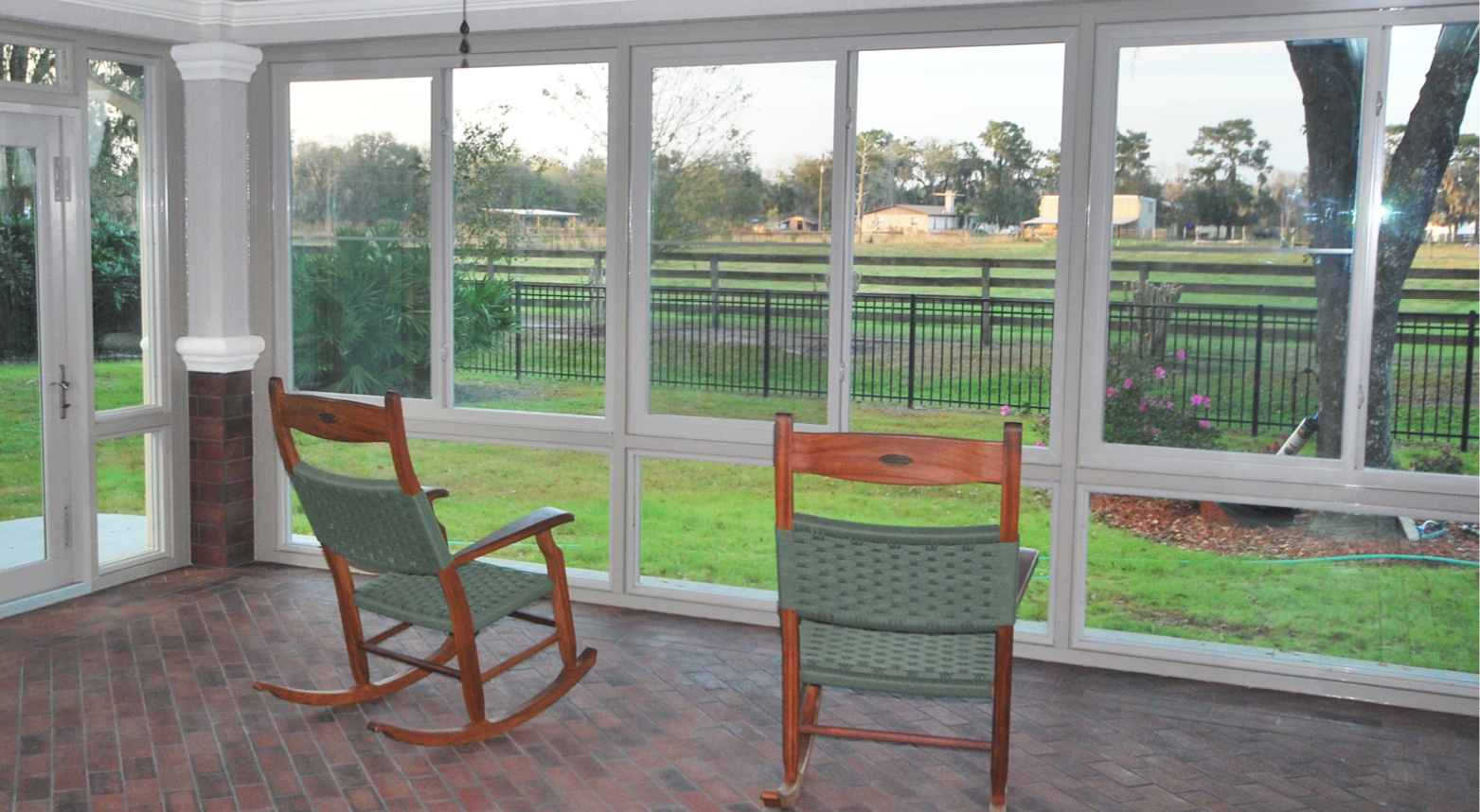 Why Work With an Experienced Window Company to Build a Sunroom
